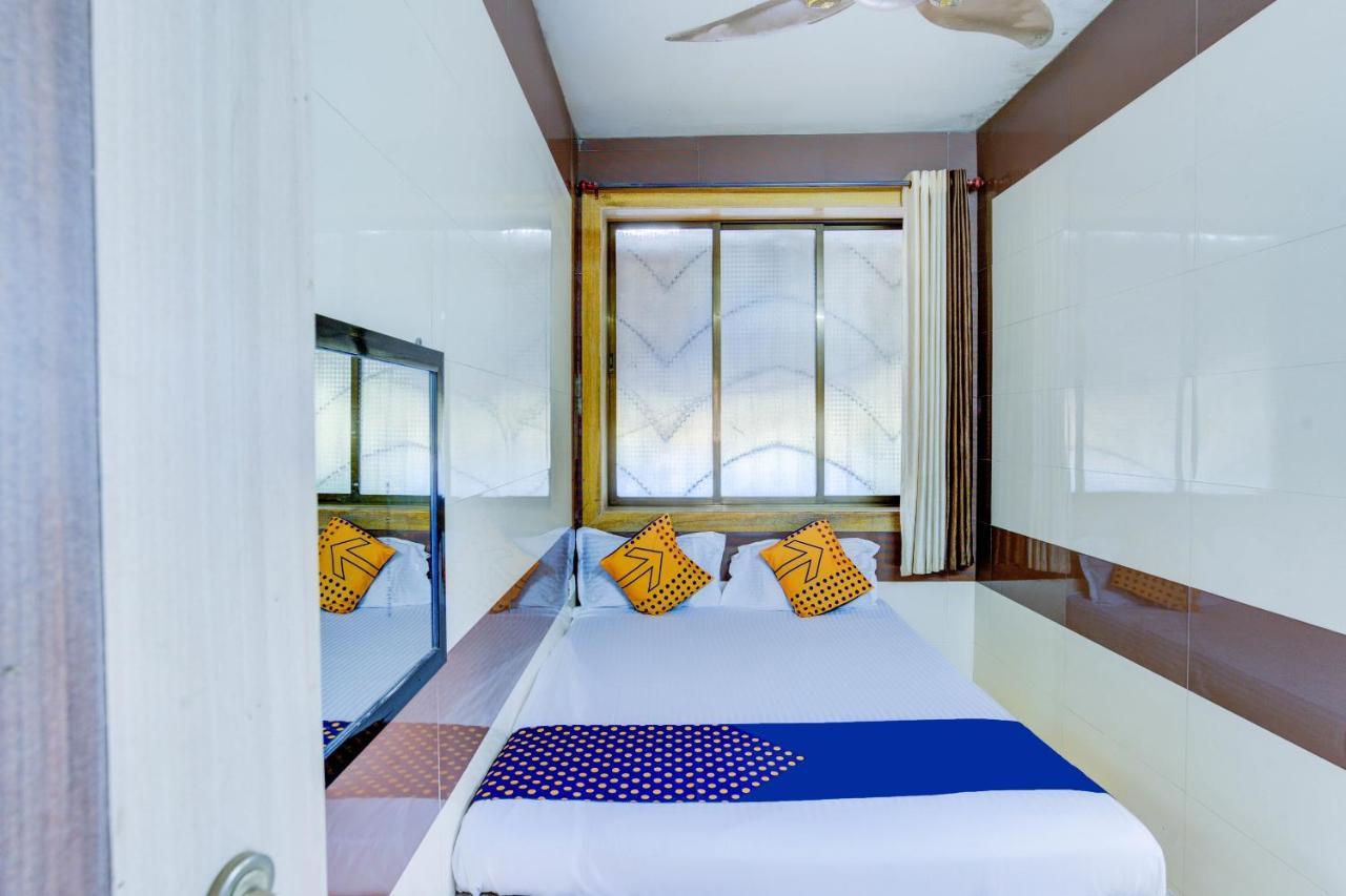 Spot On 63917 Hotel Dolphin Garden Колад Экстерьер фото
